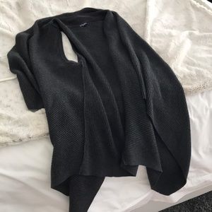 SPLENDID SWEATER VEST